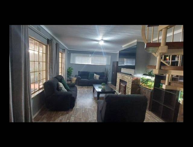 3 BEDROOM HOUSE FOR SALE IN NORKEM PARK